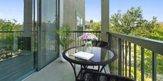 The Pearl on Frankford Gallery 9