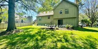 Beautiful Overland Park Home! Gallery 32