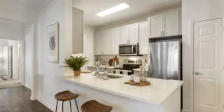 Bell Alpharetta Gallery 7