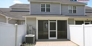2 BD/1.5 BA Townhome with Convenient Jacksonville Location Gallery 19