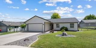 Charming Hermiston Home Gallery 1