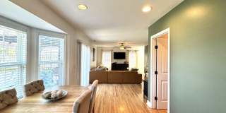 Minutes to the Beach! Conveniently located between Jacksonville & Wilmington Gallery 14