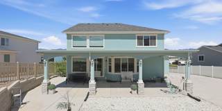 Large luxurious house with view of beautiful Utah Lake! Gallery 45