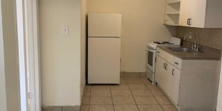 470 Northeast 162nd Street - 472 Gallery 1