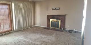 Beautiful 3 Bedroom Home in Riverside Gallery 5