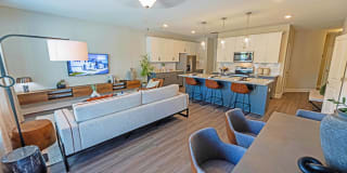 Tessa Barrow Crossing Townhomes Gallery 16
