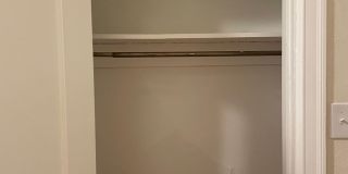 New King Edward Gallery 976