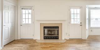 1911 East Maple Park Drive Gallery 1