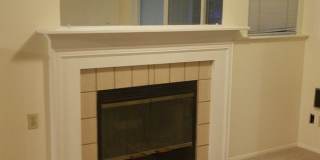 Great Apartment in the Heart of Ballard. Gallery 9