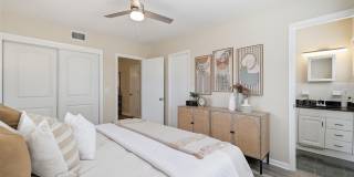 2327 W KNOLLWOOD Place Gallery 10