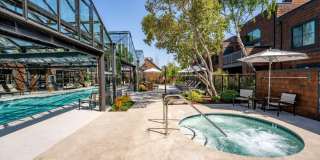 Indian Creek Apartments Gallery 9