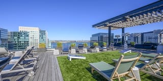 Watermark Seaport Gallery 22