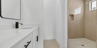 208 PEMBROKE ST Gallery 12
