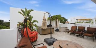 714 Northeast 14th Avenue#102 Gallery 14