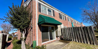 ***Waterfront Condo W/S/T INCLUDED! Gallery 1