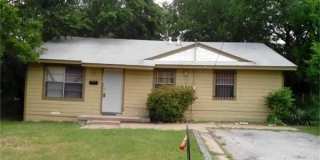 1607 Gibbons Street Gallery 1