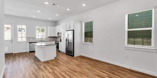 Legacy On Rockhill Gallery 72