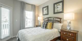 The Avenues of Lakeshore Gallery 9