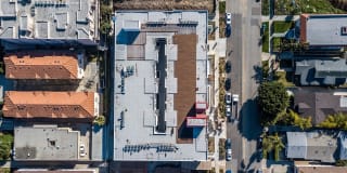 4847 Oakwood Avenue Gallery 12