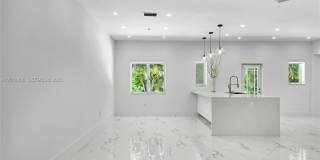 711 Sunset Dr Gallery 8