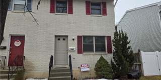 1223 N Albright Avenue Gallery 1