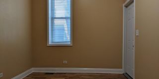 712 S Aberdeen Street Gallery 22