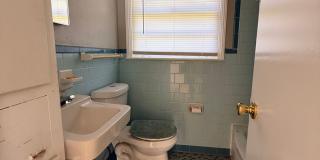 For Rent – Updated 3 Bed / 1 Bath Home Gallery 9