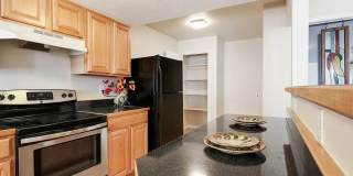 Four bedroom townhouse with easy access to all Boulder has to offer! Gallery 6