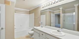 Spacious 2-Bedroom Condo with Sunroom & Resort-Style Amenities! Gallery 13