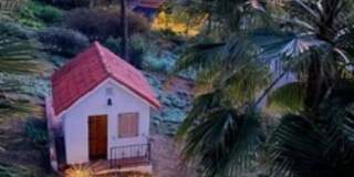 1.5 Bedrooms - 1.5 Bathrooms Split Level House -  Mt. Helix Artist’s Colony Executive Rental Gallery 33