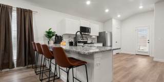 Modern 3BR Retreat Near TTU | Stylish Fully Furnished Home with Spacious Backyard Gallery 17