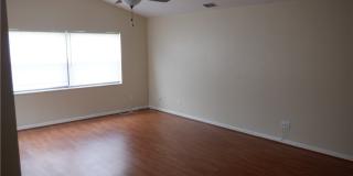 335 E Falconry Court Gallery 17