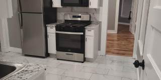 272 Davenport Street - 2 Gallery 8