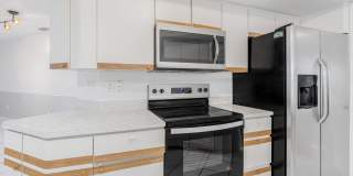 3106 SE 10th Pl Gallery 15