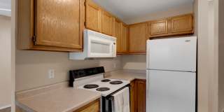 Large 3 Bedroom Apartments PET FRIENDLY! Gallery 94