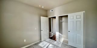 Charming 2B/2BA Condo with Patio and Pool Access in Carmel Mountain Gallery 9