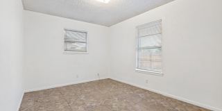 3-BEDROOM HOME IN LOMA PARK Gallery 13