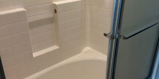 Room in 3 Bedroom Home at Brian William Rd Gallery 28