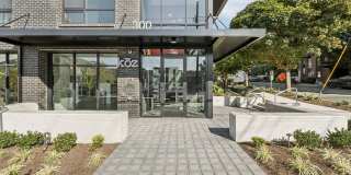 300 W Republican - Residential Gallery 2