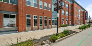 Wilshaw Apartments Gallery 39