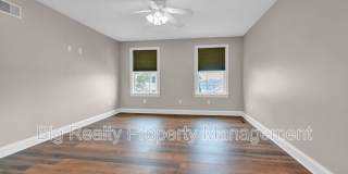 364 Prospect St Gallery 38