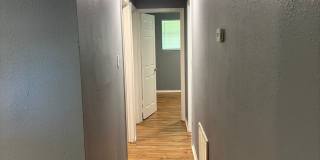 3 bedroom and 1 bathroom house- $1000 move-in special Gallery 9