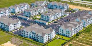 The Brightly Apartments Gallery 53