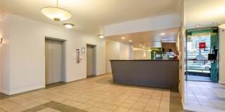 321 S San Vicente Boulevard Gallery 2