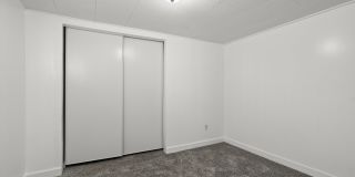 3323 JACKSON Ave Gallery 19