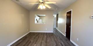Minutes to Camp Lejeune! Pets with Owner Approval! Gallery 7