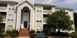 Gorgeous 2BR Somerset Village Condo Gallery 1