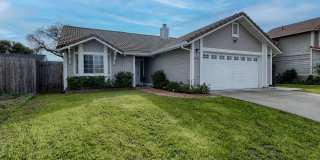 2420 Inverness Dr Gallery 1