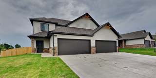 Luxury 3 Bedroom 2.5 Bathroom- 2 Story Townhome in Piedmont Schools Luxury 3 Bedroom 2.5 Bathroom- 2 Story Townhome in Piedmont Schools Gallery 1