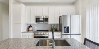 Canvas at Midlothian Gallery 9